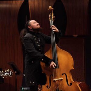 Meet your Posher, Victor anthony